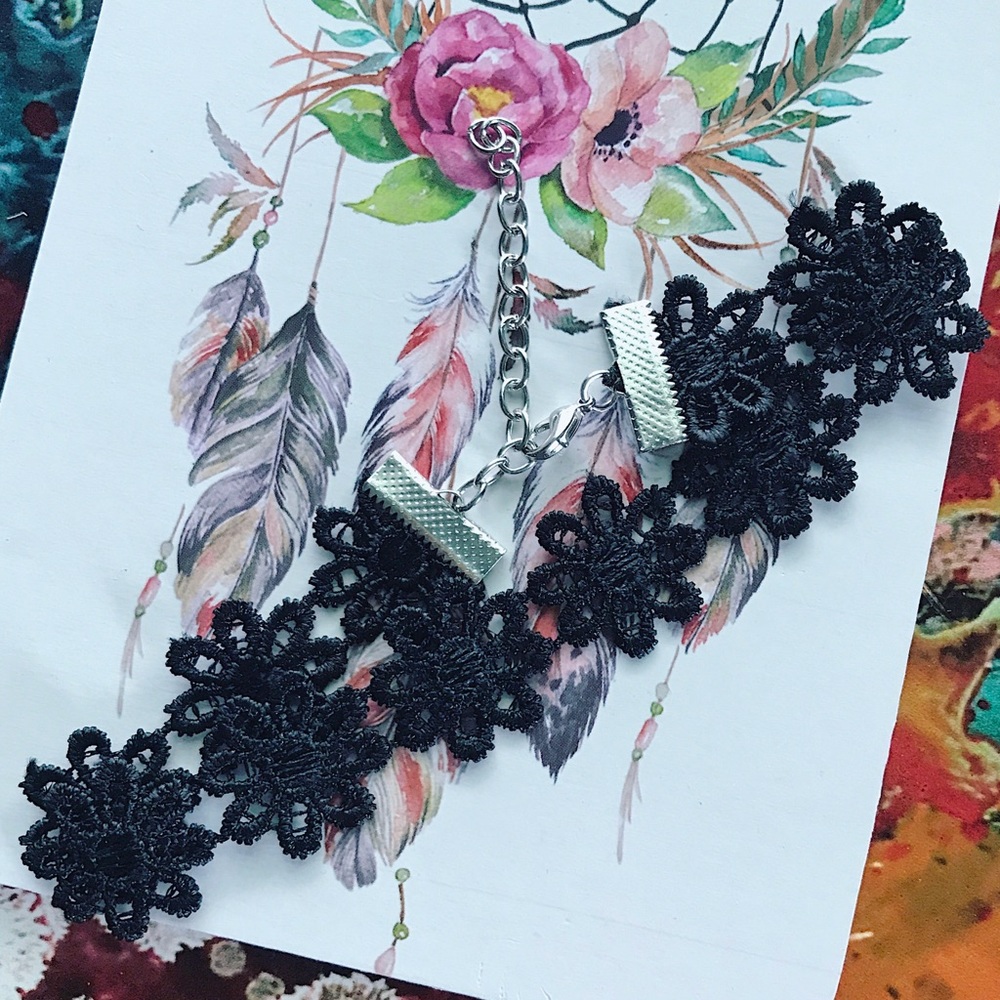 Black Flower Choker